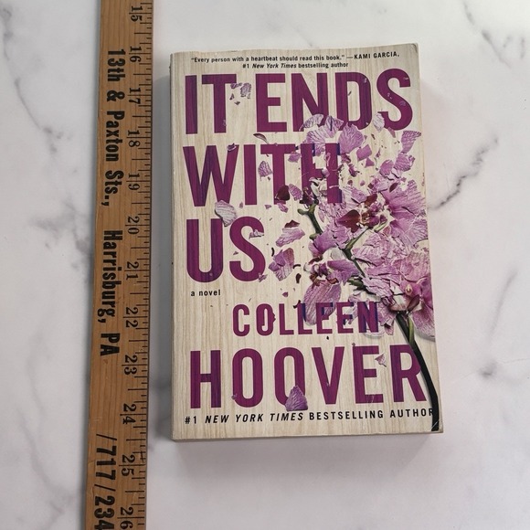 It Ends with Us by Colleen Hoover (2022, Trade Paperback) - Picture 8 of 9